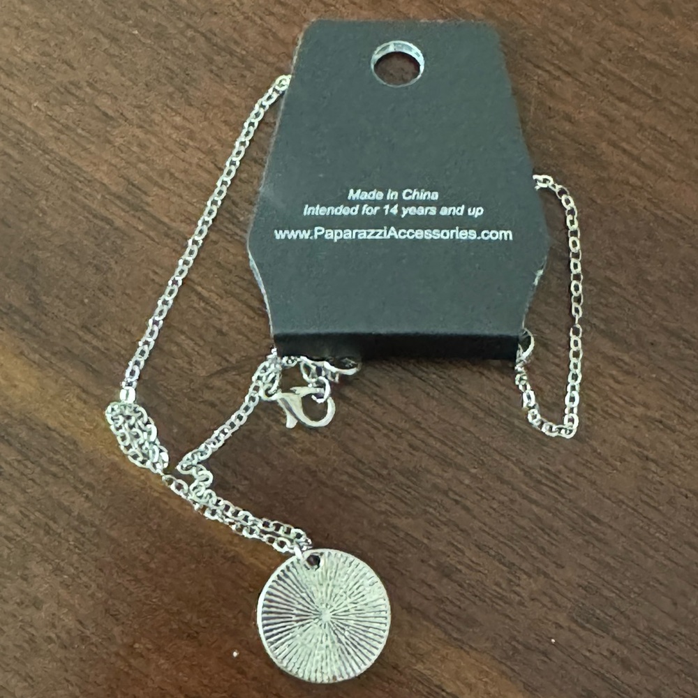 Paparazzi Silver and Blue Jewelry Set - Picture 2 of 3